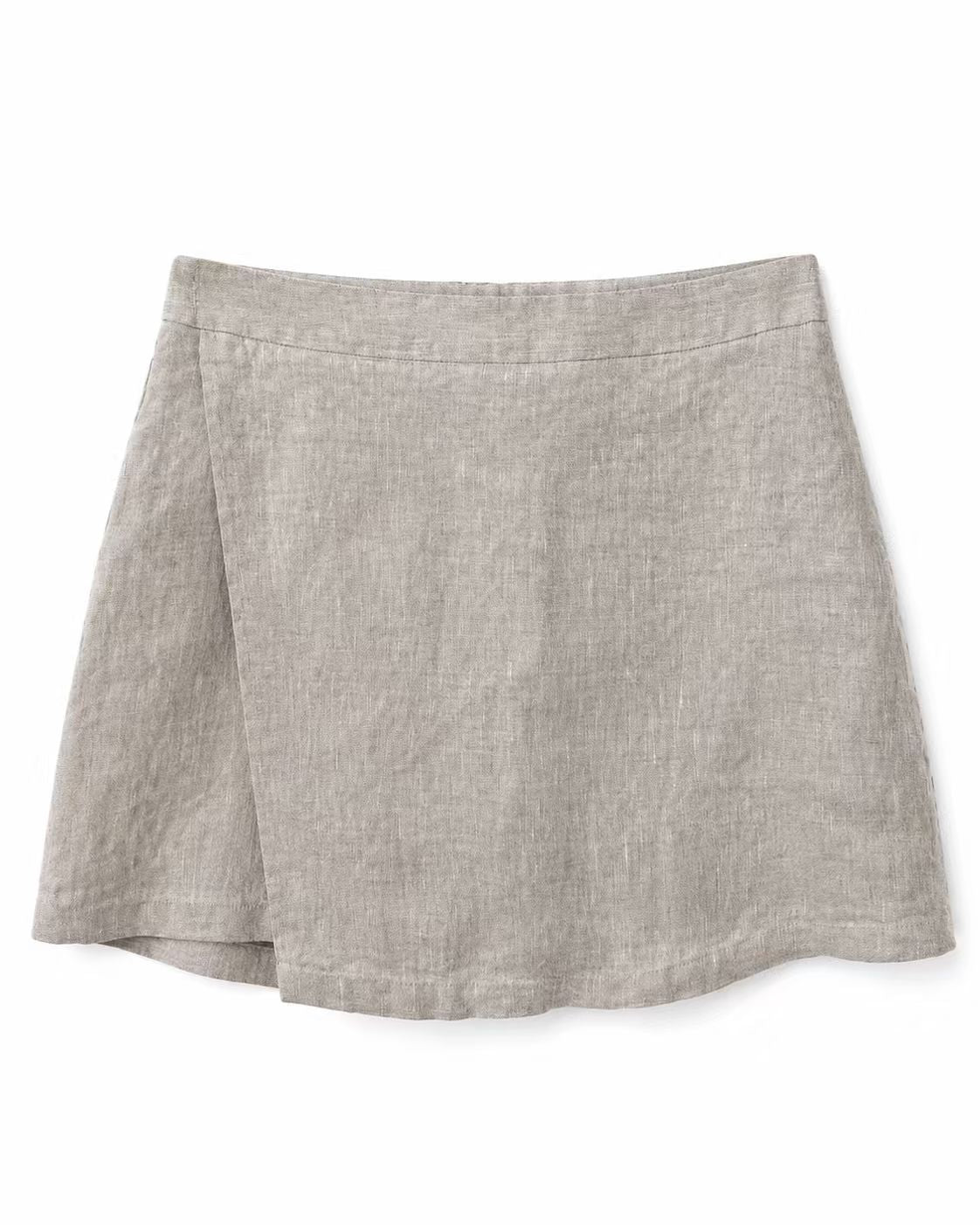 Light beige relaxed shorts product photo